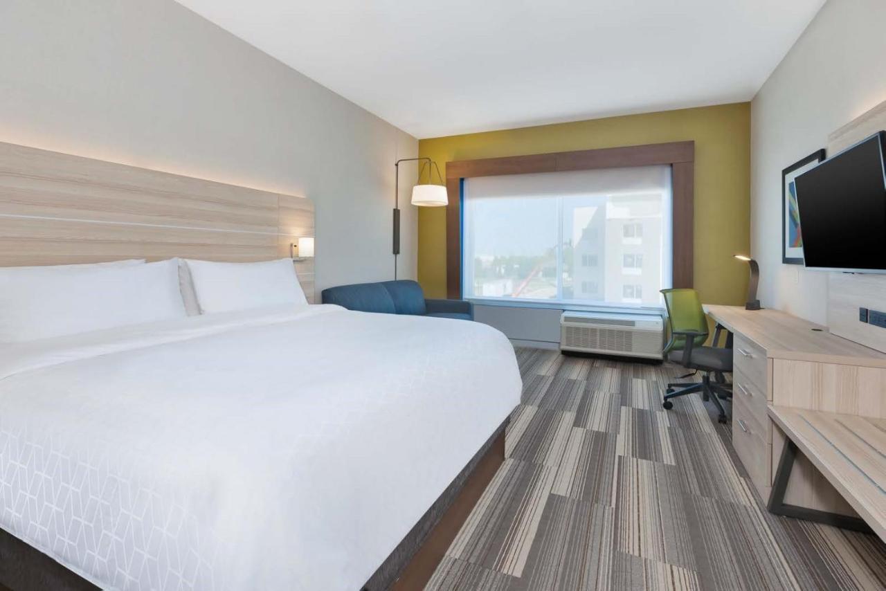 Holiday Inn Express & Suites - Grand Rapids Airport - South By Ihg Экстерьер фото